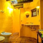 Feliz - Sauna, Beheizter Pool, Sonnenbett, Spielplatz, 2x2 M Bett Сasa de vacaciones