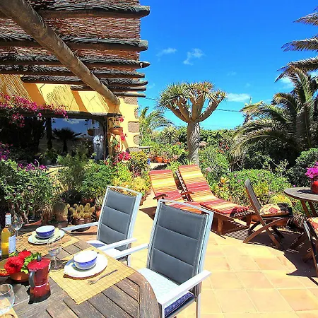 Casa Feliz Tías